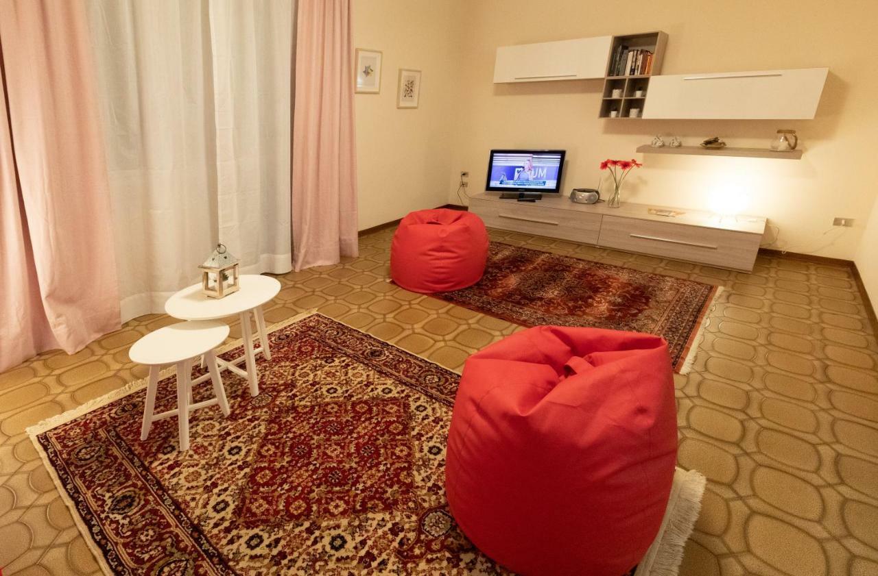 Casa Del Sole Appartement Prato  Buitenkant foto